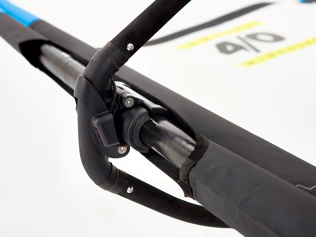 AZTRON SOLEIL WINDSURF SAIL 4.0 RIG