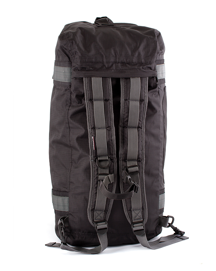 ONE TRAVEL WATERPROOF DUFFLE BAG