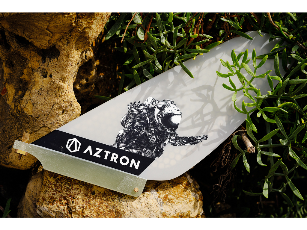 AZTRON RACE HARD 8.3" FIBERGLASS FIN