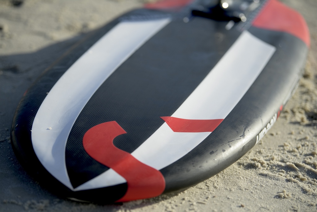 REEDIN FEATHER V2 72L FOIL BOARD