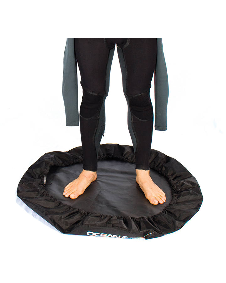 [AMMC22] O&E wetsuit change mat